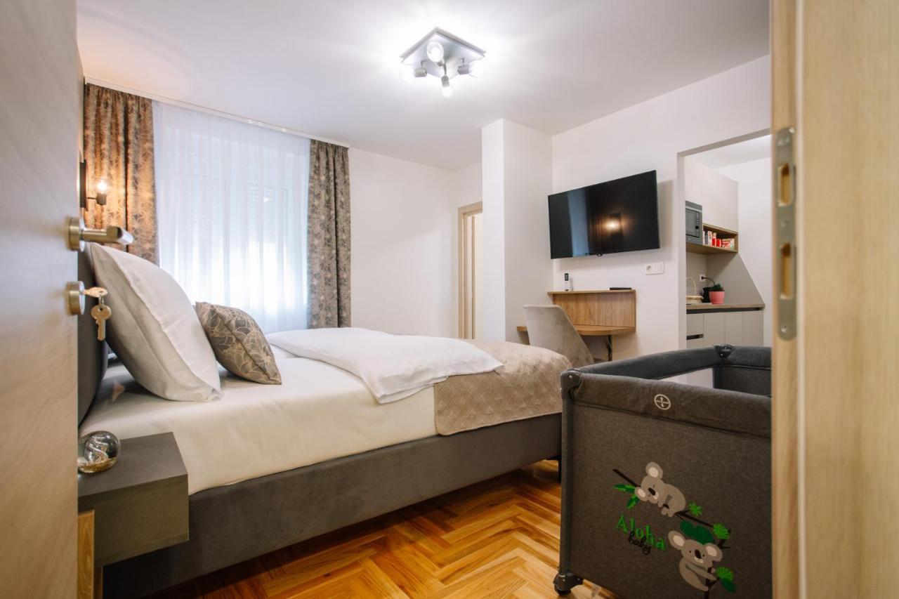 Apartments Hana City Center Livno Esterno foto