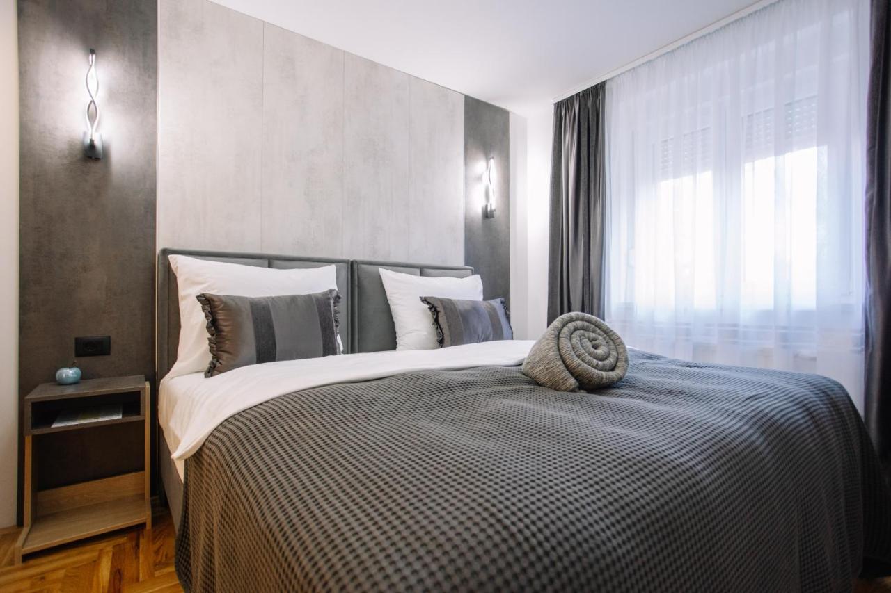 Apartments Hana City Center Livno Esterno foto