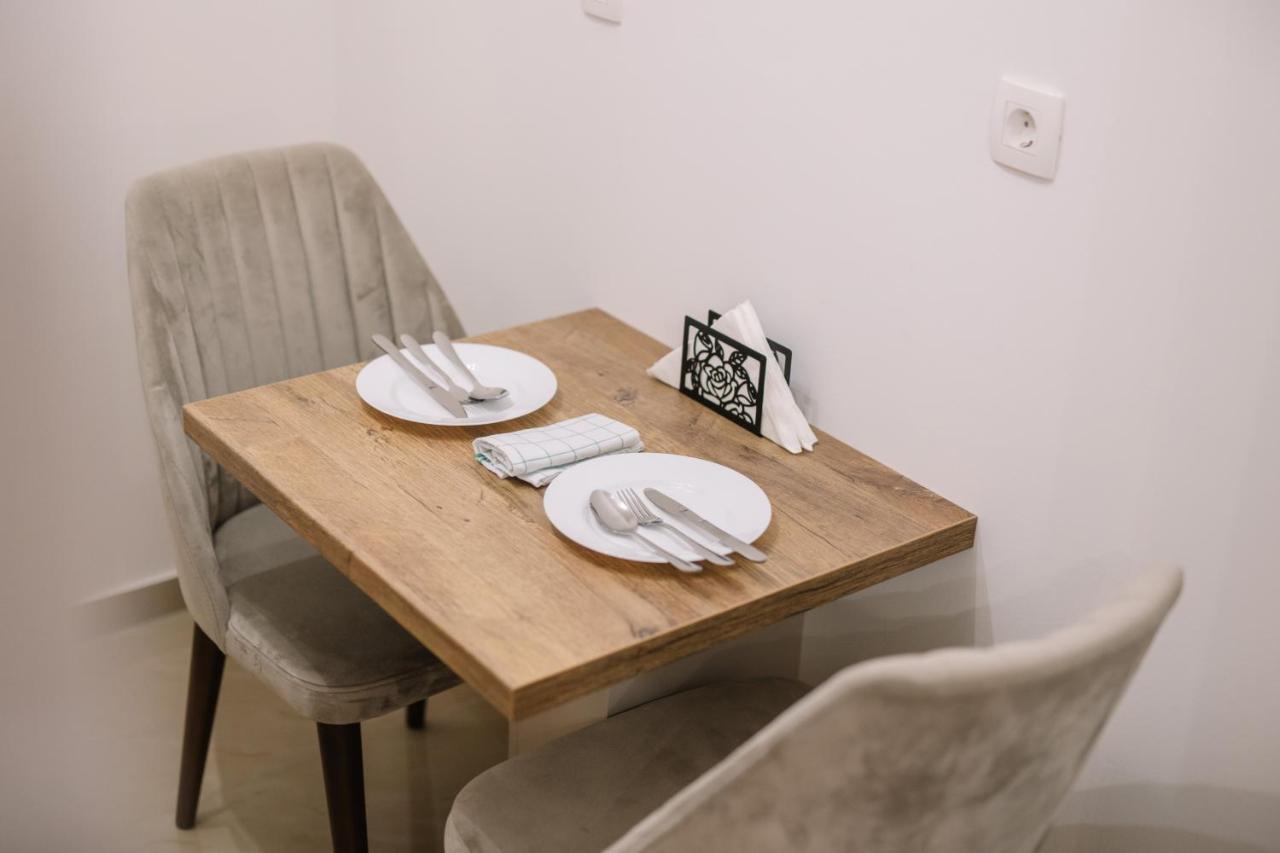 Apartments Hana City Center Livno Esterno foto