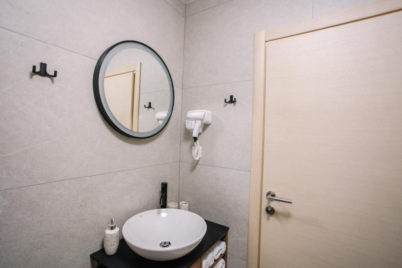 Apartments Hana City Center Livno Esterno foto