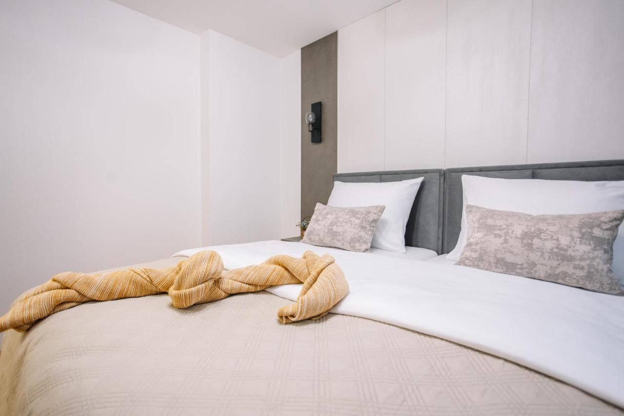 Apartments Hana City Center Livno Esterno foto