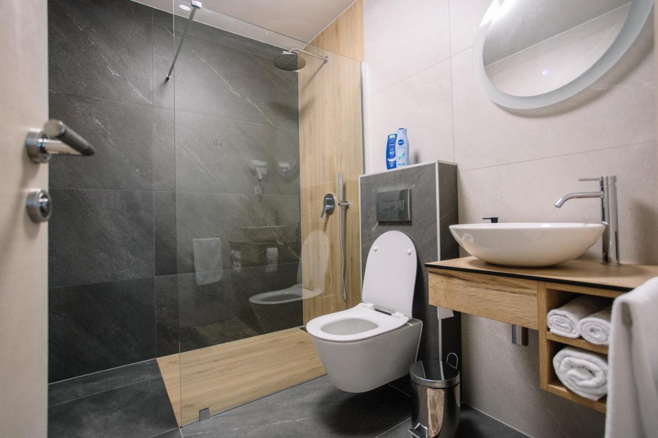 Apartments Hana City Center Livno Esterno foto