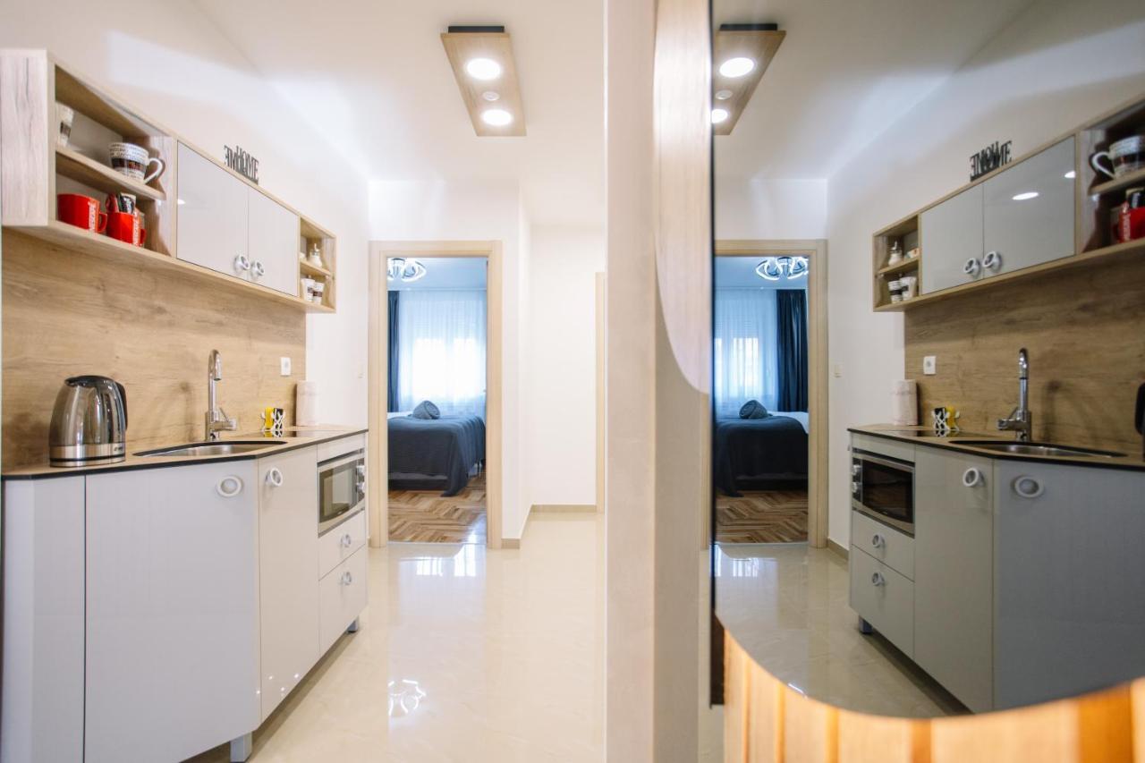 Apartments Hana City Center Livno Esterno foto