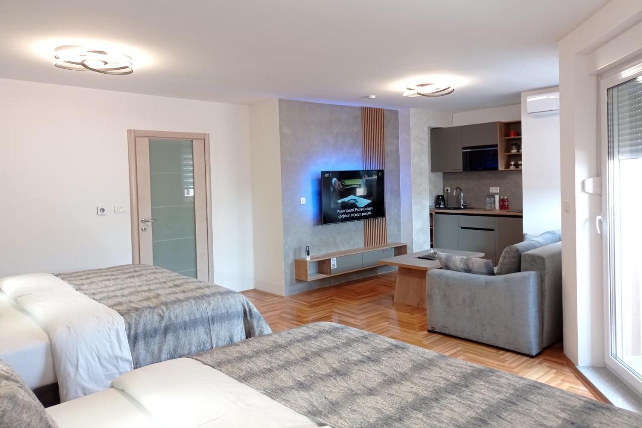 Apartments Hana City Center Livno Esterno foto