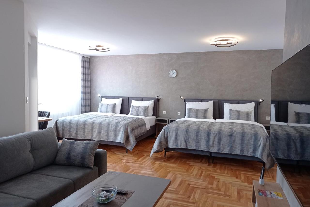 Apartments Hana City Center Livno Esterno foto